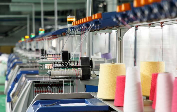 Berinvestasi Sektor Tekstil di India1